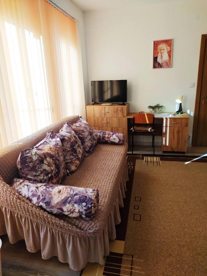 Дом За Гости Осогово Apartment Kiustendil Exterior foto